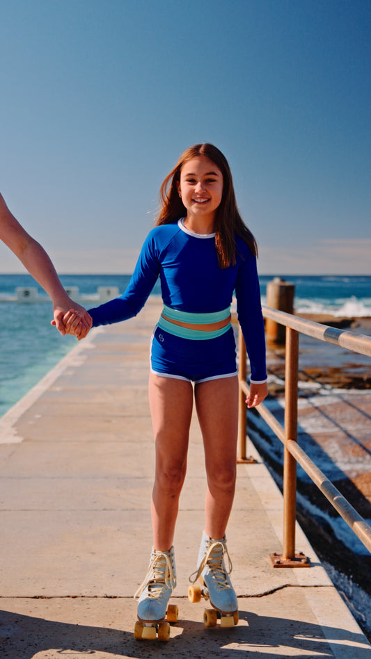 Cropped rash shirt in Azure