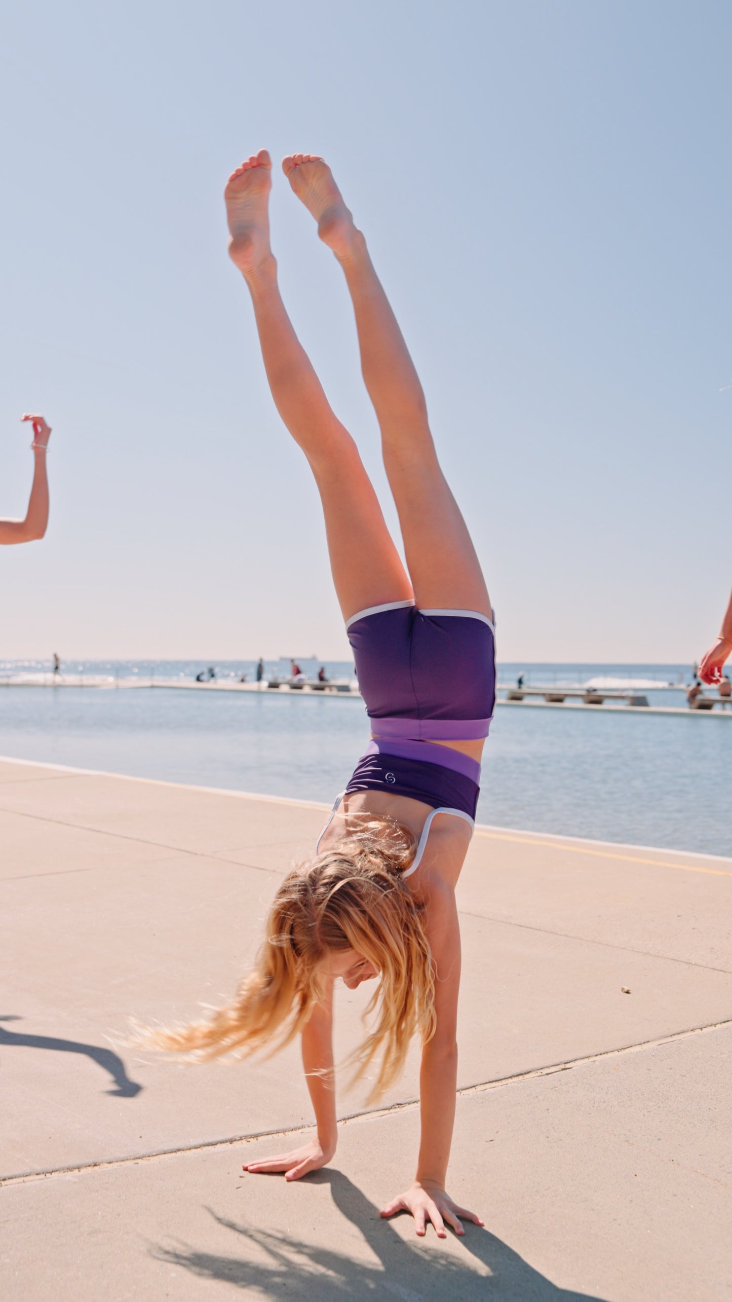 Be Bonnie in Jellyfish